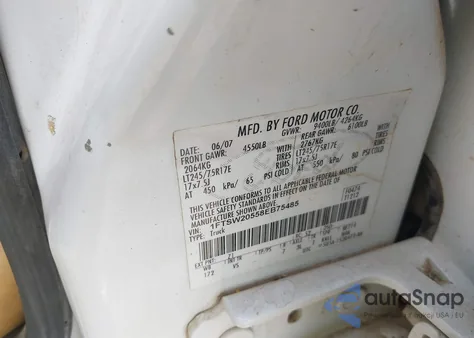 2008 Ford F-250 King Ranch/Lariat/Xl/Xlt z USA, uszkodzony, nr VIN 1FTSW20558EB75485